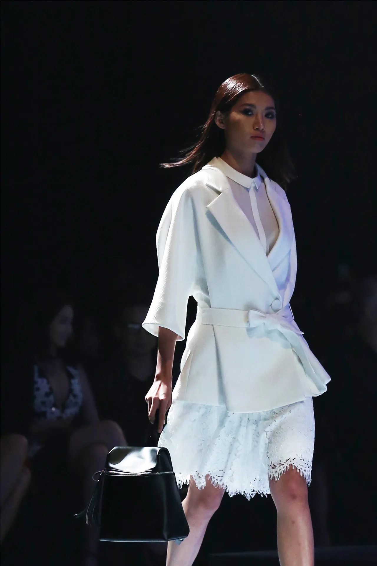 TheblueTshirt, An Huong, Le Minh 02