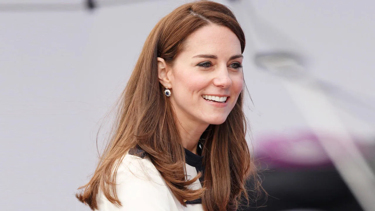 công nương kate middleton son môi công nương kate middleton son môi