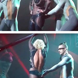 su co trang phuc cua Britney
