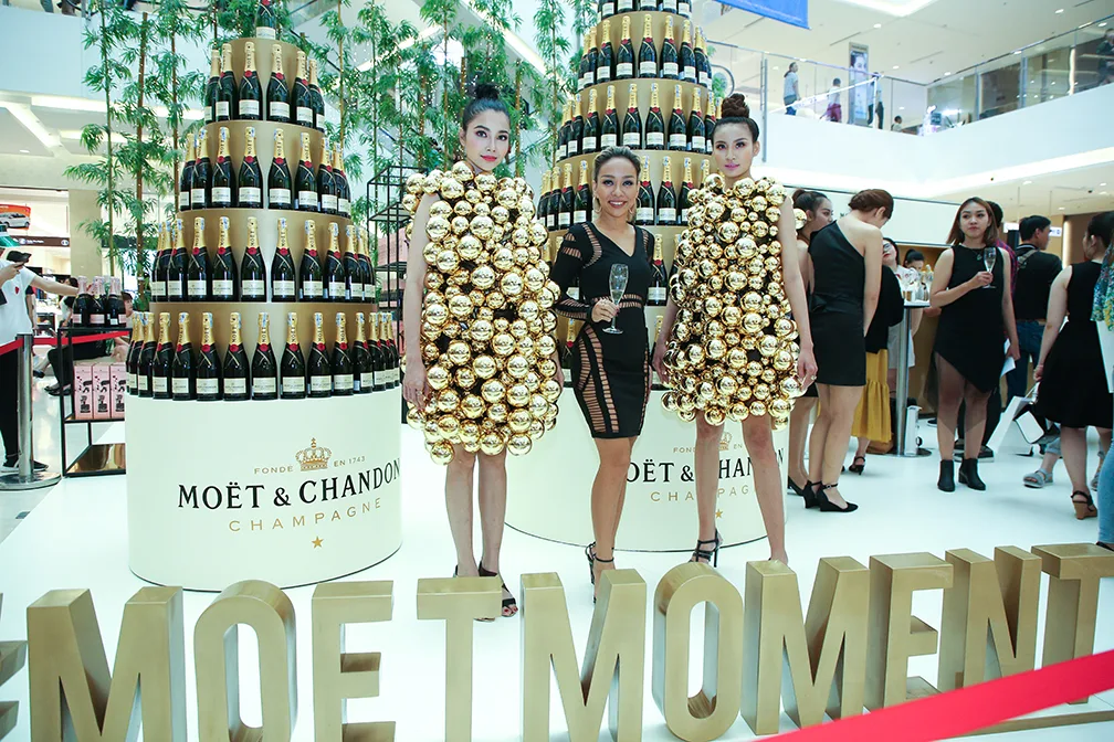 Moët & Chandon 9 Moët & Chandon 9