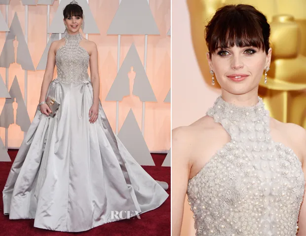 Nữ diễn viên Felicity Jones xuất hiện tại lễ trao giải Oscar.
