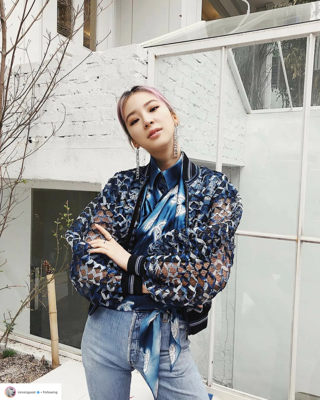 Bí quyết tạo dáng chuyên nghiệp từ nữ hoàng street style xứ Hàn Irene Kim 5