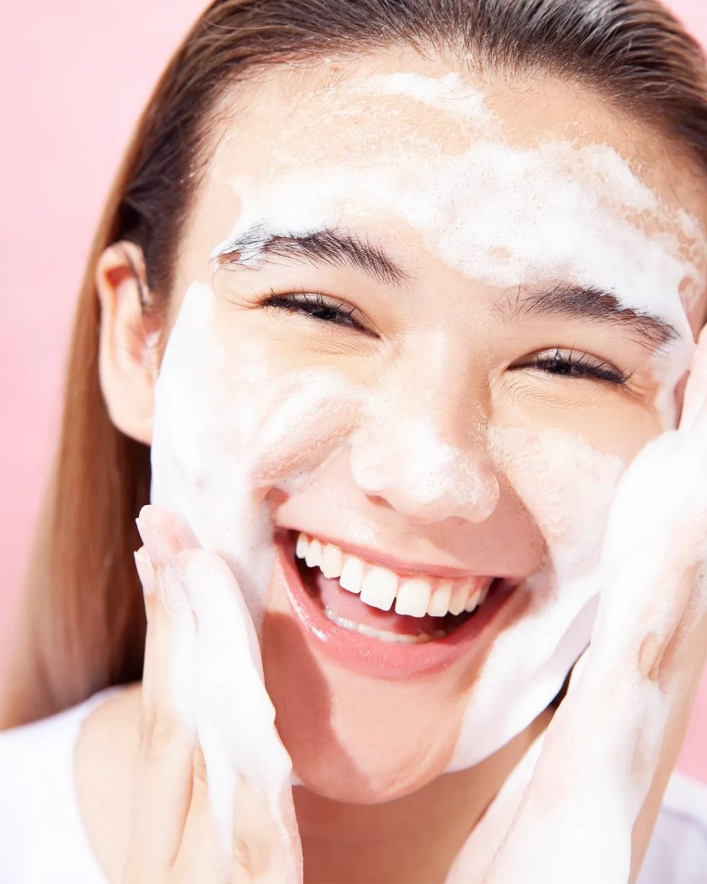 Ceramide là thành phần giúp cải thiện hàng rào bảo vệ da, phục hồi tổn thương và giúp da tránh tình trạng thất thoát độ ẩm. Ceramide là thành phần giúp cải thiện hàng rào bảo vệ da, phục hồi tổn thương và giúp da tránh tình trạng thất thoát độ ẩm.