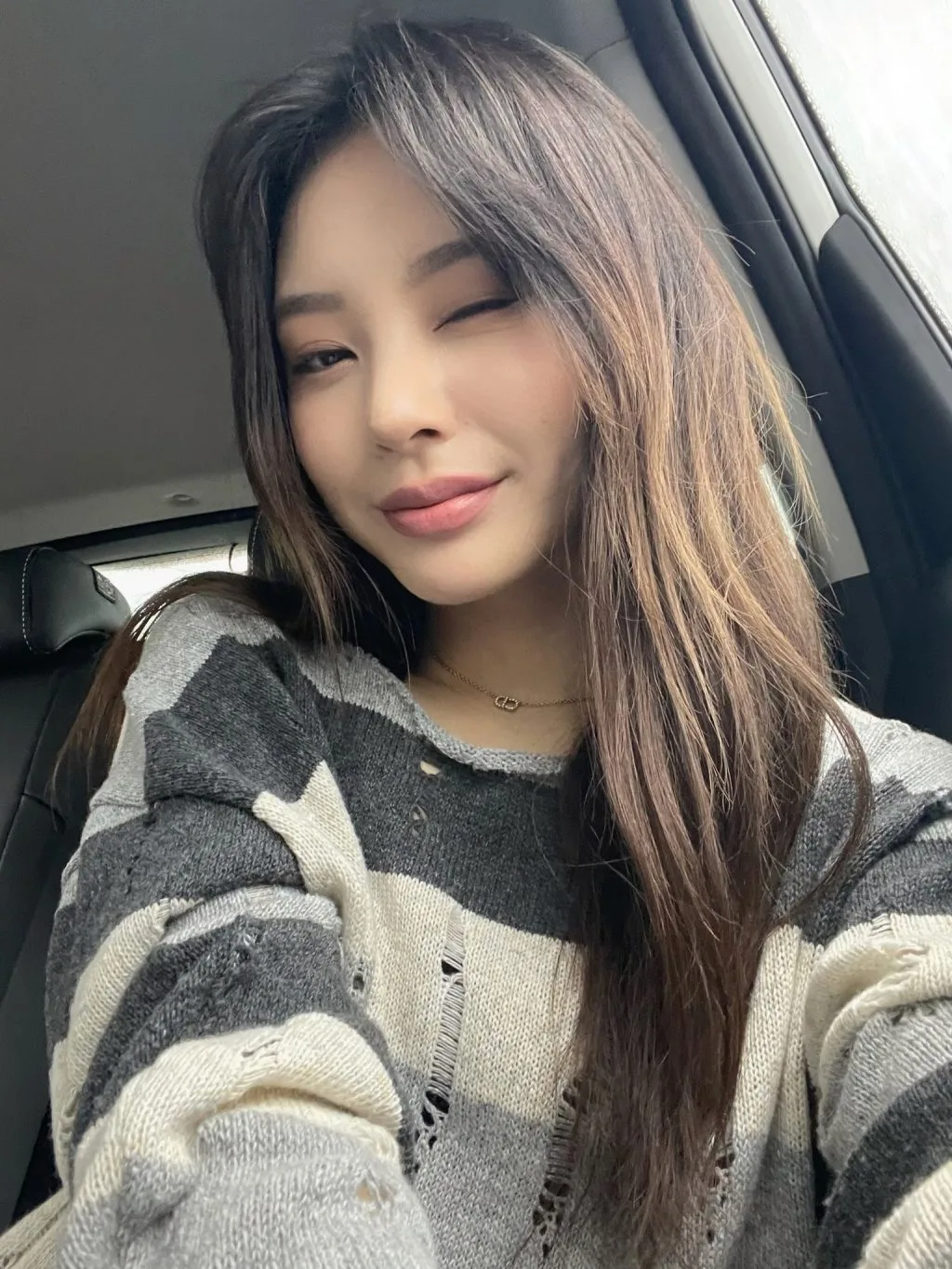 Noze wayb vẻ đẹp tựa như idol kpop Noze wayb vẻ đẹp tựa như idol Kpop