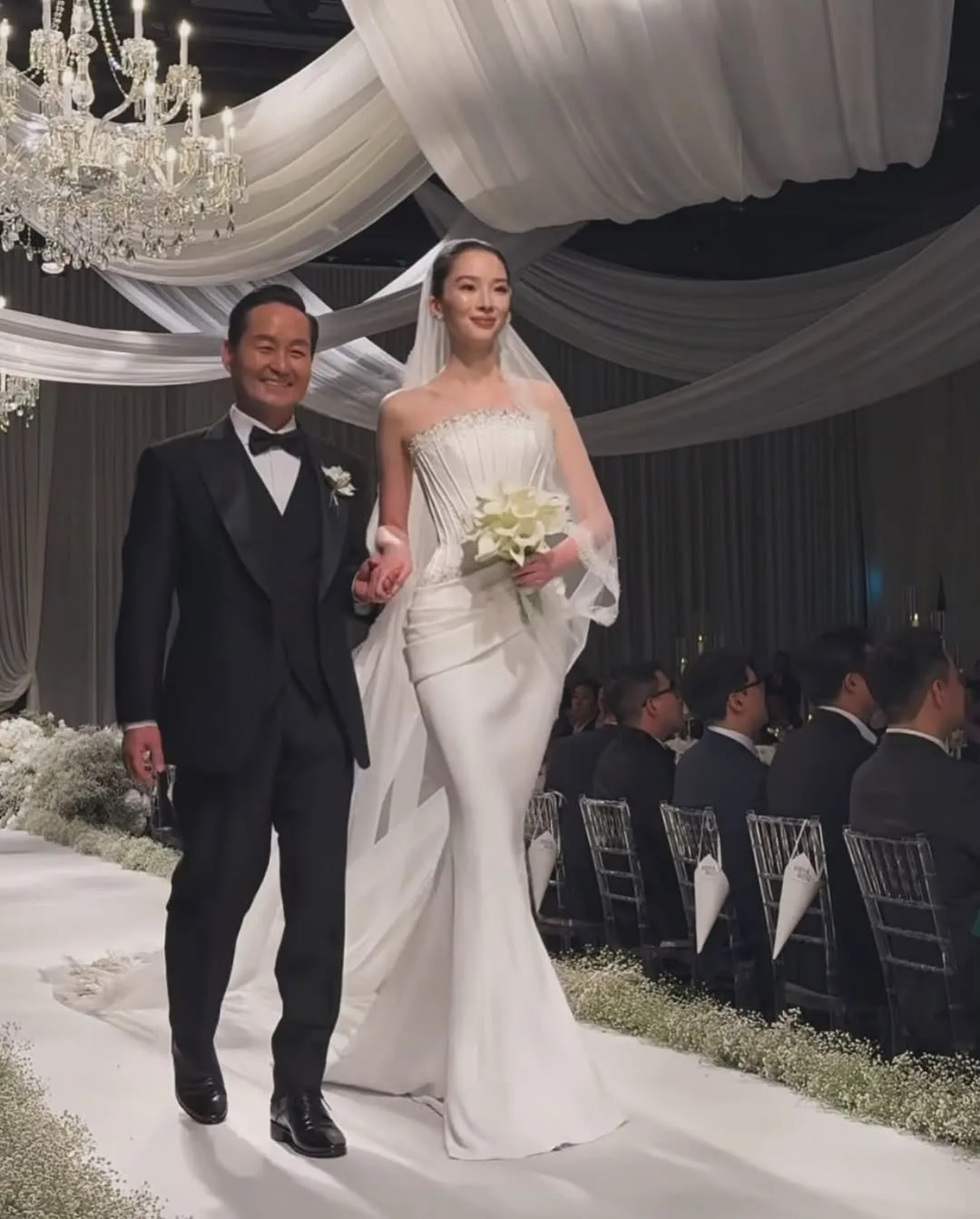 đầm cưới cô dâu Irene Kim