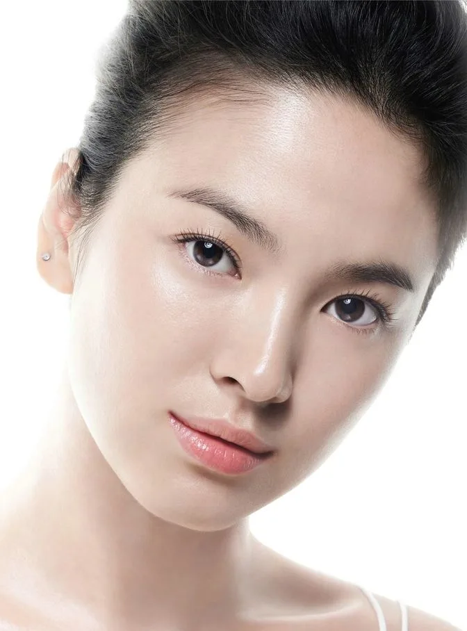 Bí quyết giữ mãi tuổi thanh xuân của Song Hye Kyo Bí quyết giữ mãi tuổi thanh xuân của Song Hye Kyo