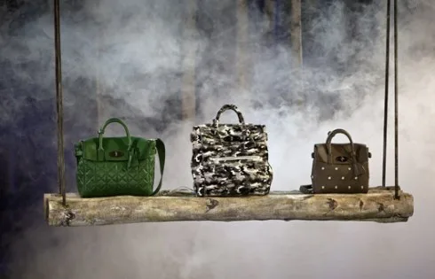 ellevn- cara delevingne và mulberry hợp tác 04