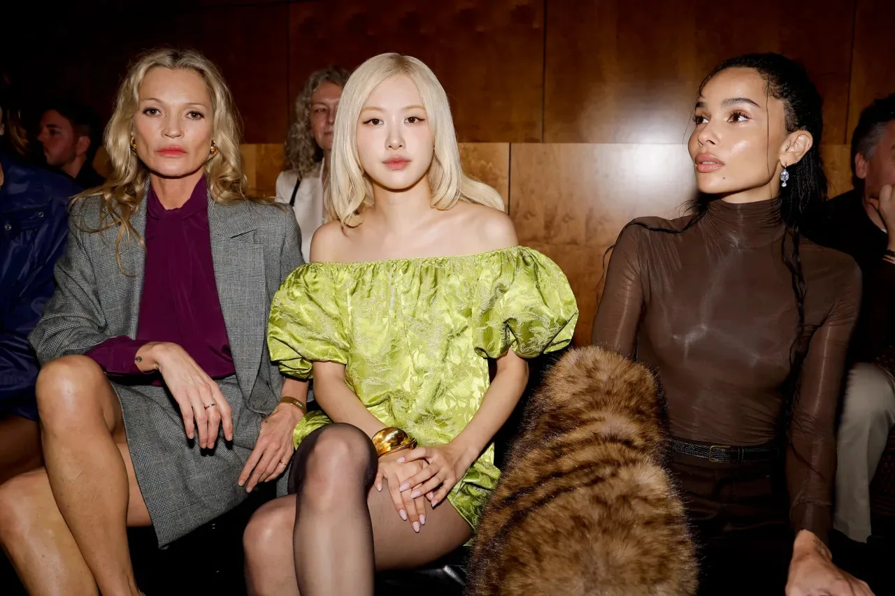 Rosé, Kate Moss, Zoe Kravitz trên hàng ghế đầu show Saint Laurent Thu Đông 2026