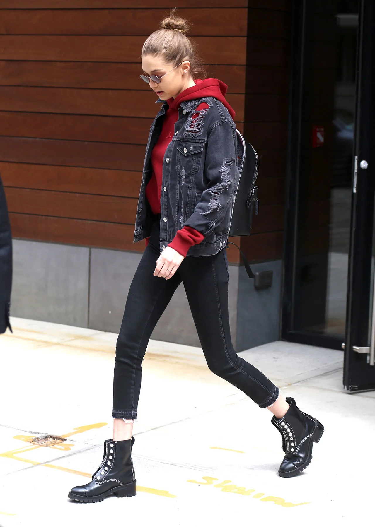 Khám phá gu thời trang mê hoặc của IT girl Gigi Hadid Khám phá gu thời trang mê hoặc của IT girl Gigi Hadid