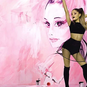 M.A.C tung BST son môi kết hợp cùng Ariana Grande