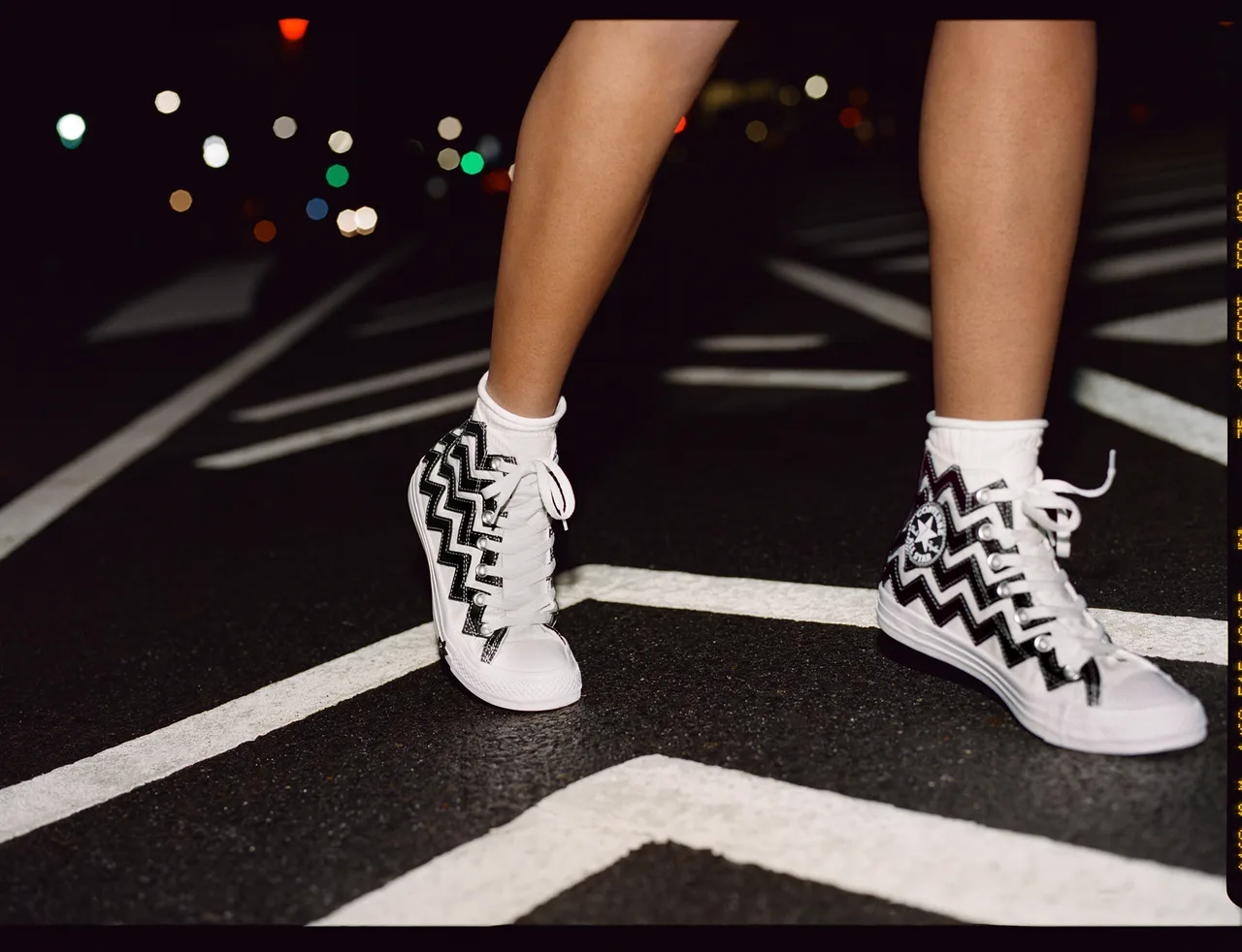 BST Mission V Converse 5