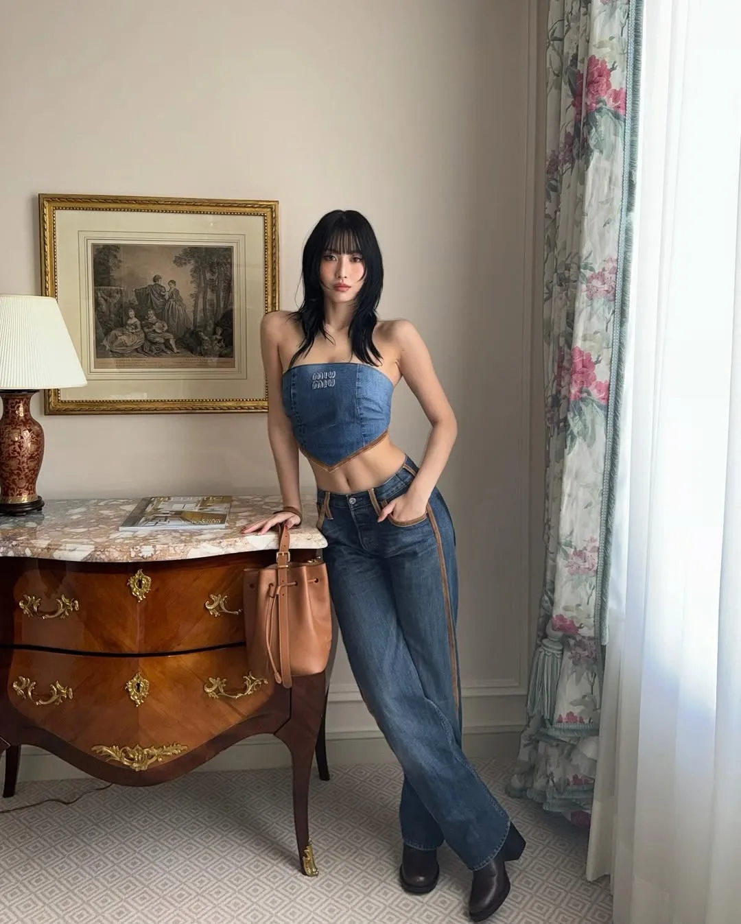 quần jeans ống suông momo