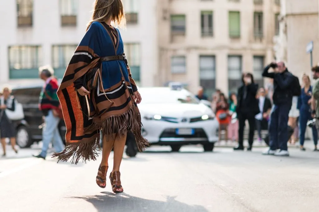 elle việt nam áo choàng poncho 24