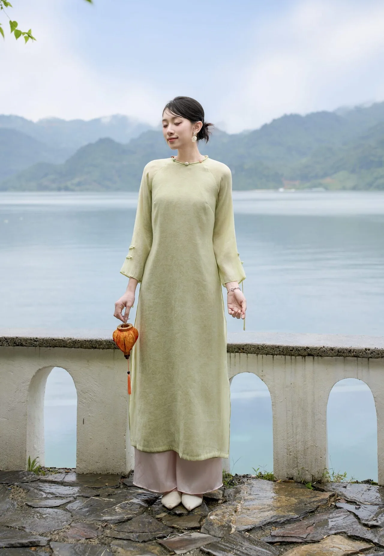 Áo dài liliqiqi
