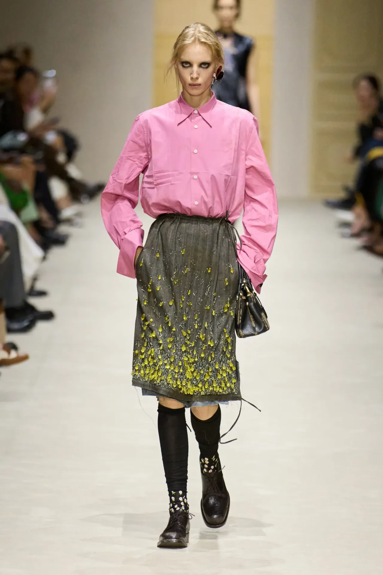 Prada Thu-Đông 2026