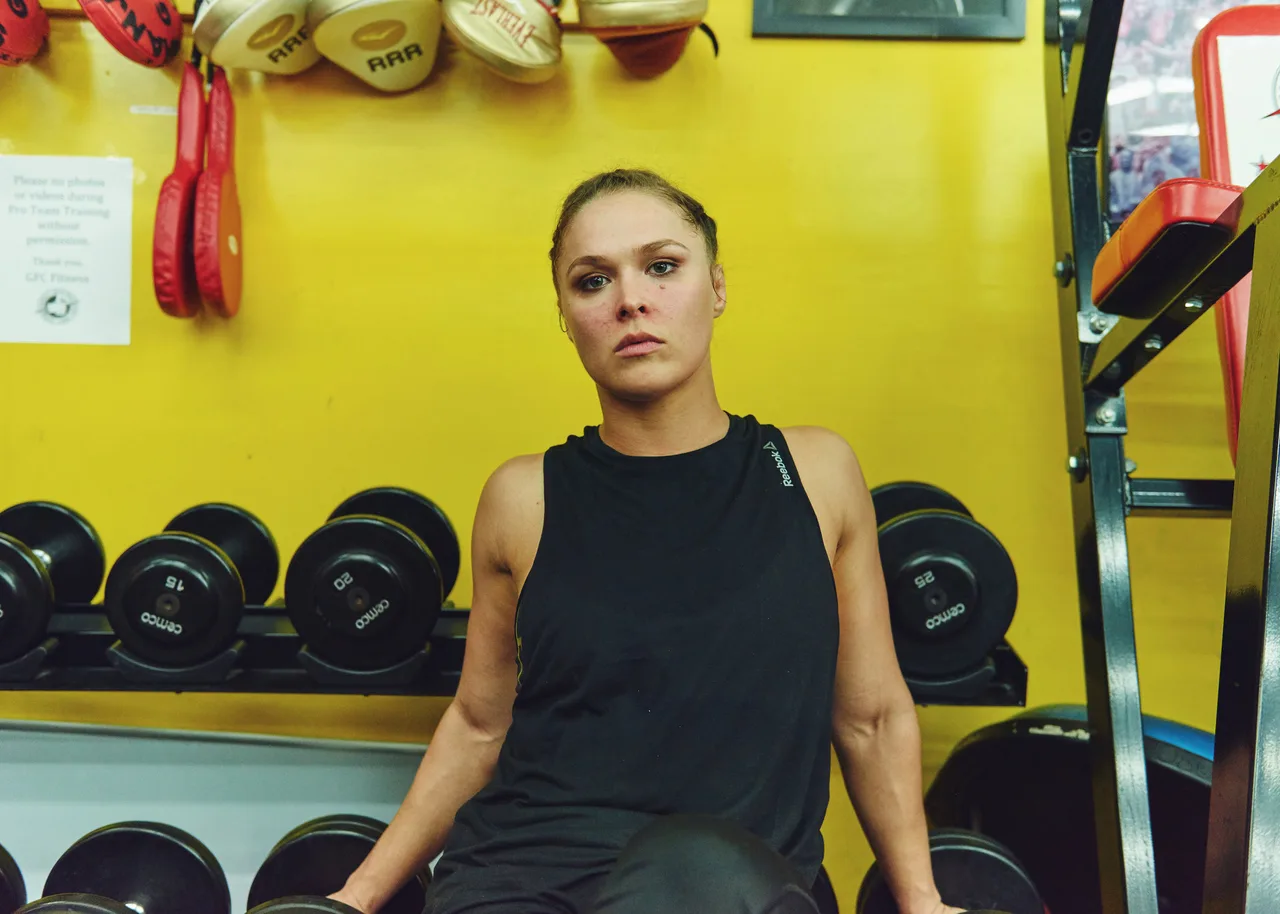 sức khỏe tinh thần của nữ vận động viên Ronda Rousey