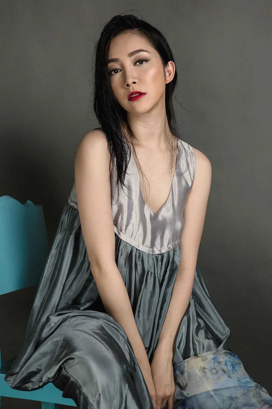 Diễn viên múa Linh Nga trong thiết kế của NTK Li Lam 01