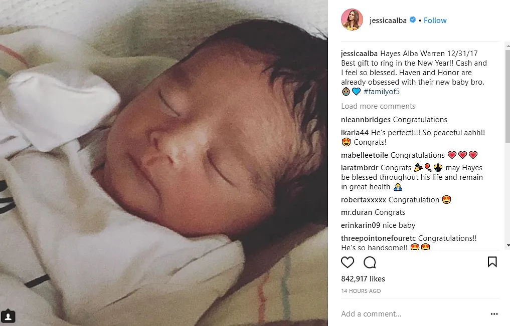 “Thiên thần bóng tối” Jessica Alba vừa sinh con ngay dịp chào đón năm mới 2018