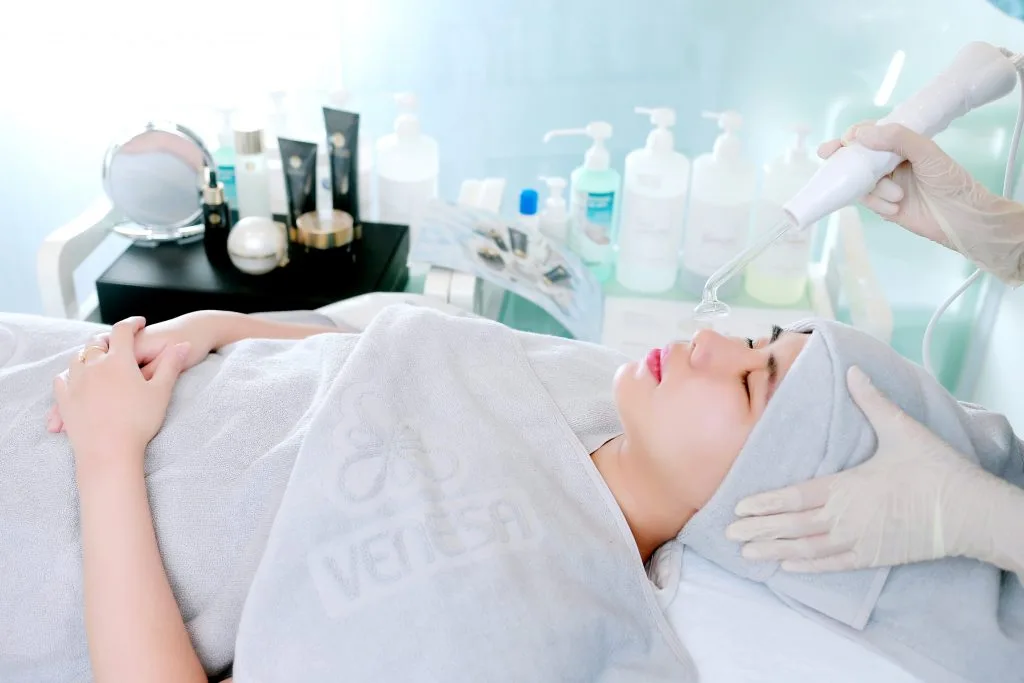 Venesa hoạt động trong lĩnh vực làm đẹp không xâm lấn Venesa hoạt động trong lĩnh vực làm đẹp không xâm lấn