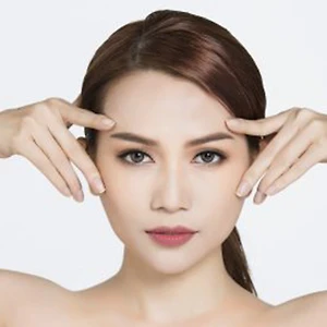 Trẻ hóa đôi mắt với công nghệ Kirakira từ Nhật Bản