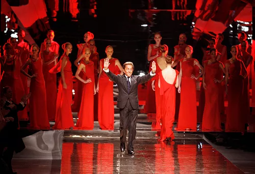 Valentino the last emperor (2008)2
