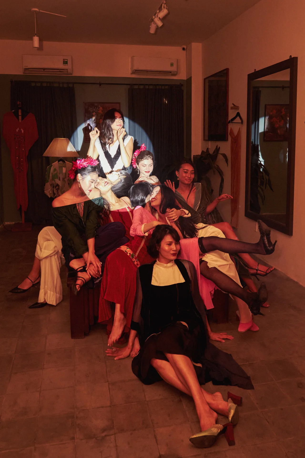thời trang LAM INTIMACY