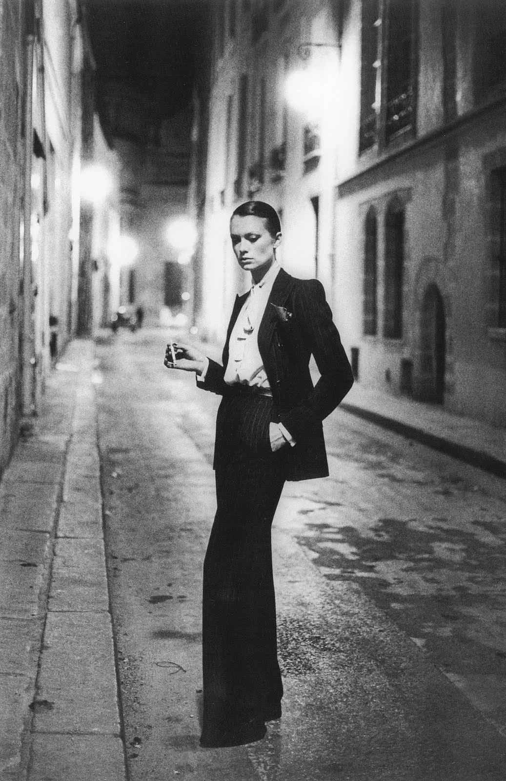 le smoking của ysl gây tranh cãi