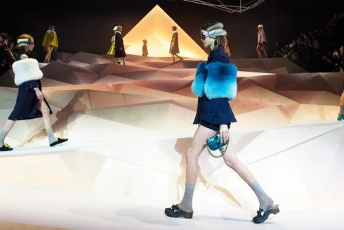 Sân khấu của Anya Hindmarch