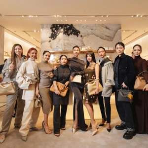 Thanh Hằng hội ngộ dàn sao đình đám tại tiệc khai trương cửa hàng Fendi đầu tiên tại Tp. Hồ Chí Minh