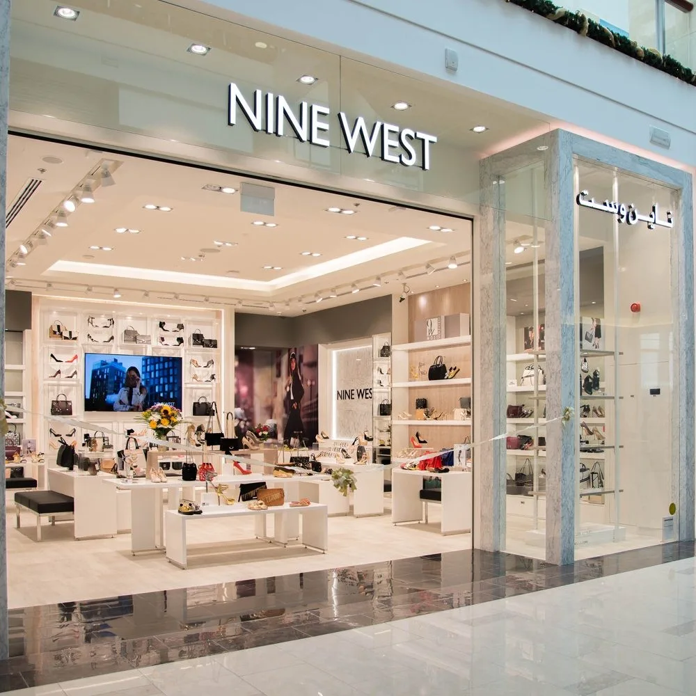 Nhãn hiệu Nine West tại Việt Nam đã chính thức được trao quyền thương mại cho công ty TNHH TM Hiệp Việt 4