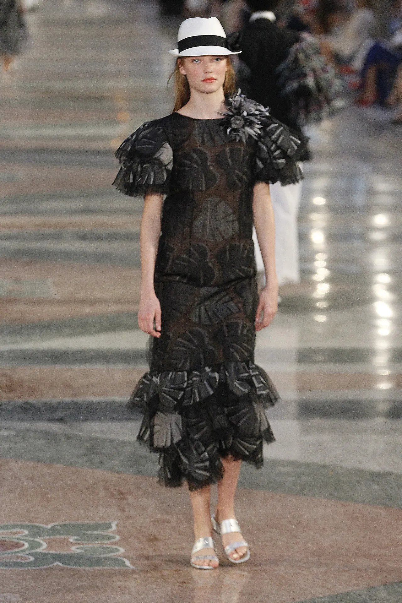 BST Chanel Resort 2017 – ellevietnam 07