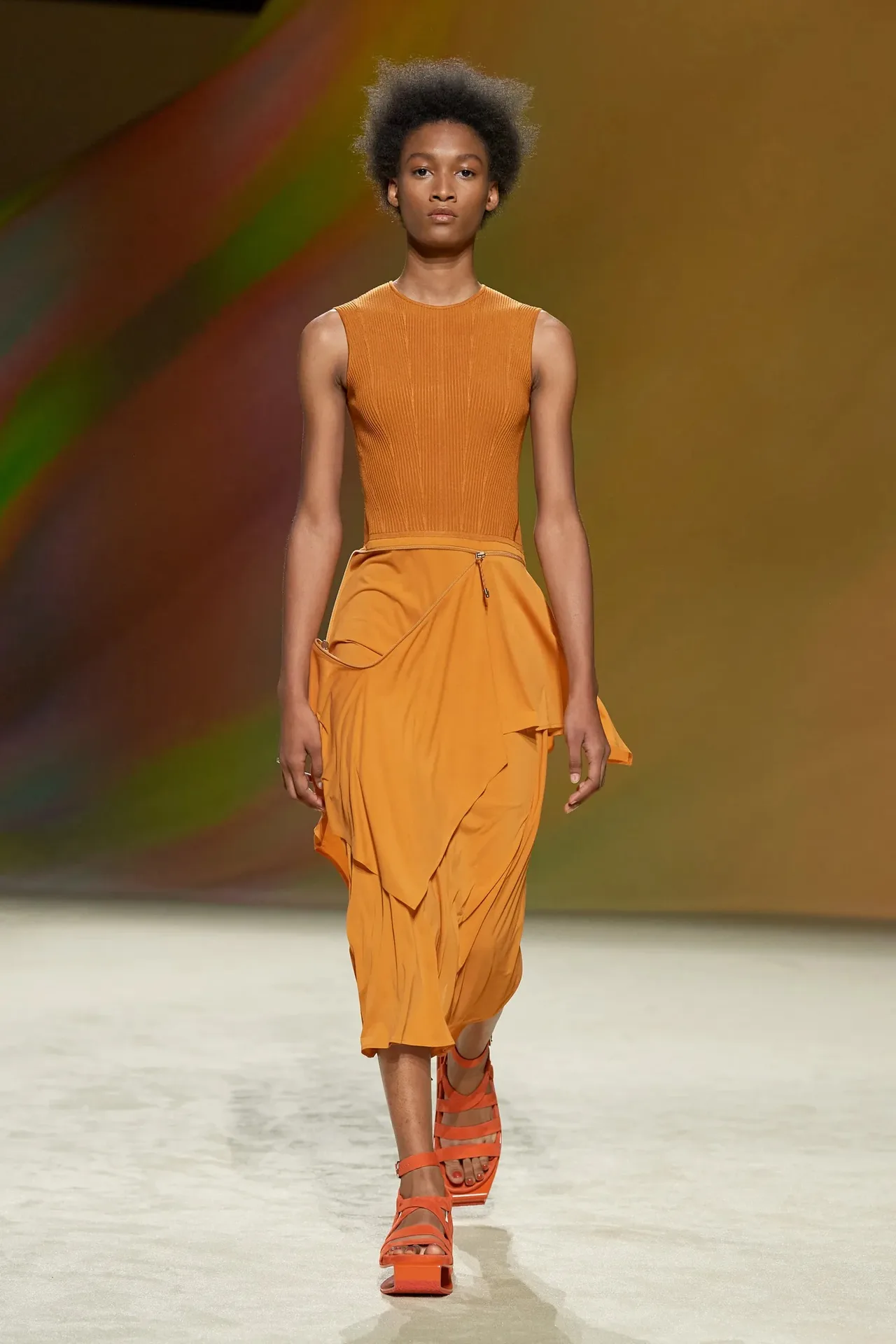 Hermès Xuân Hè 2023 look 26