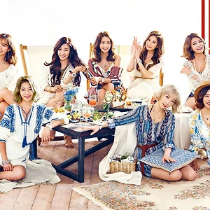 Nữ stylist của nhóm nhạc SNSD tiết lộ những góc khuất của nền công nghiệp giải trí xứ Hàn