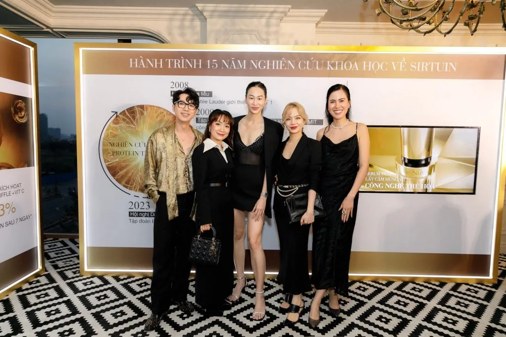 Sự kiện Estee Lauder. Sự kiện Estee Lauder.