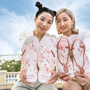 BST dép và sandals Havaianas Sakura 2022 lấy cảm hứng hoa anh đào