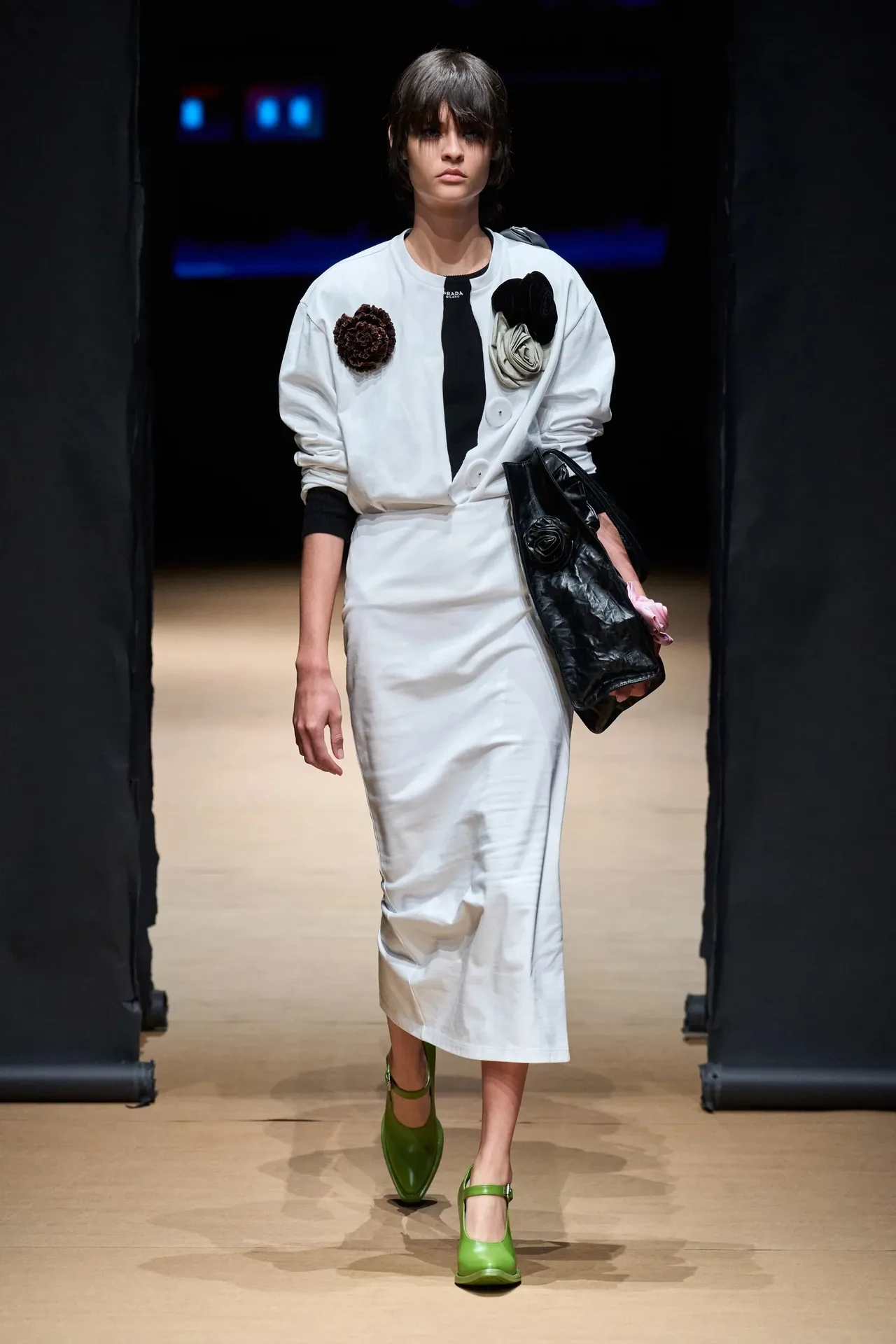 Prada Xuân Hè 2023 look 36
