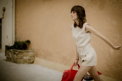 ellevn-alexa-chung-longchamp-3