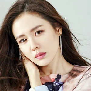 Son Ye Jin Bí mật trẻ hóa làn da ft1200