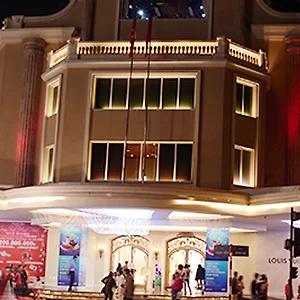 Tràng Tiền Plaza kỷ niệm sinh nhật 3 năm