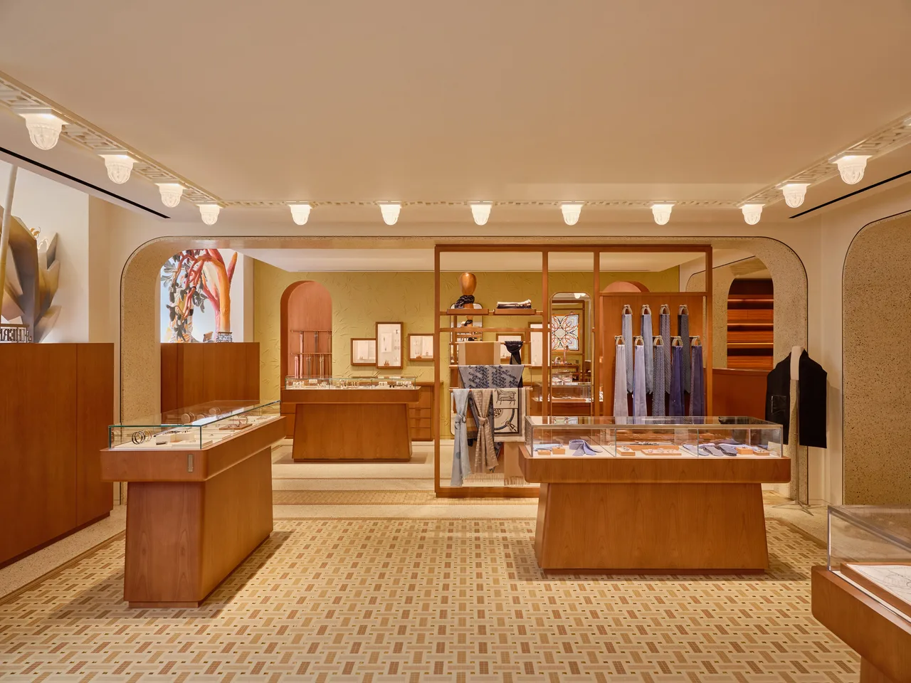 Cửa hàng Hermès Tràng Tiền Hà Nội.