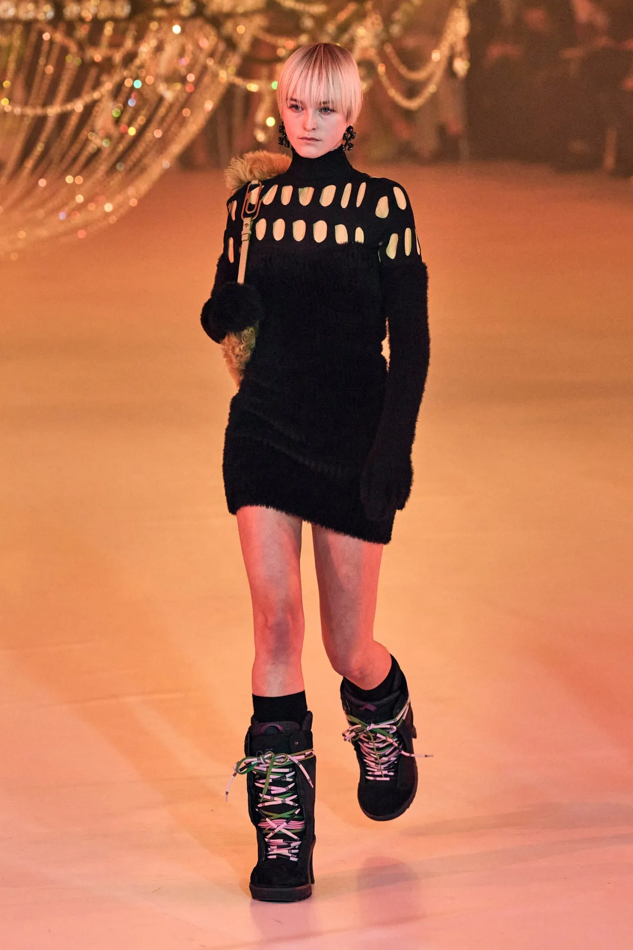 Off-White Thu Đông 2022 look 4