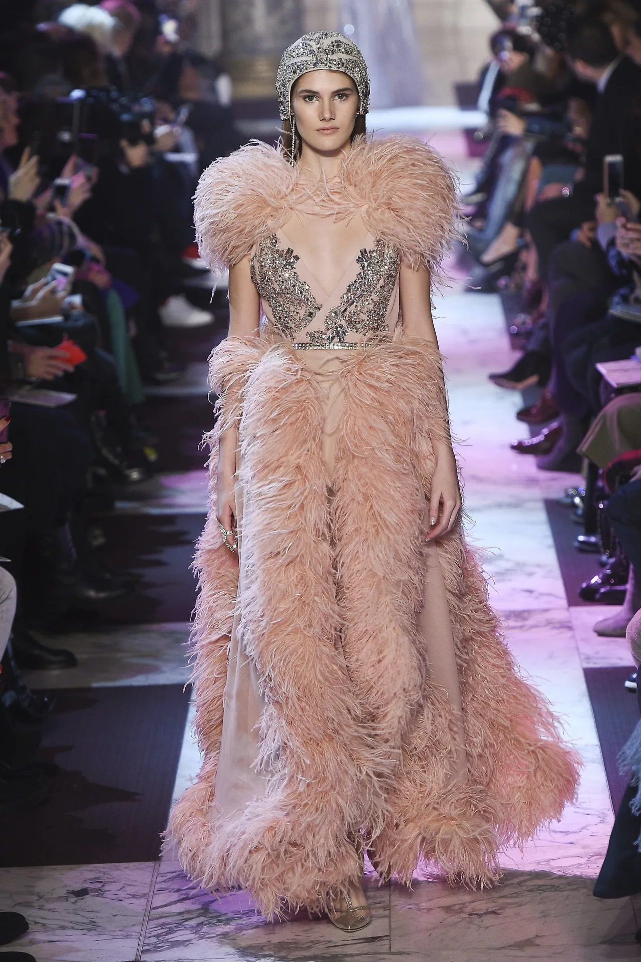 BST thời trang Elie Saab Couture Spring 2018: Giấc mộng mùa xuân xa hoa 4 BST thời trang Elie Saab Couture Spring 2018: Giấc mộng mùa xuân xa hoa 4