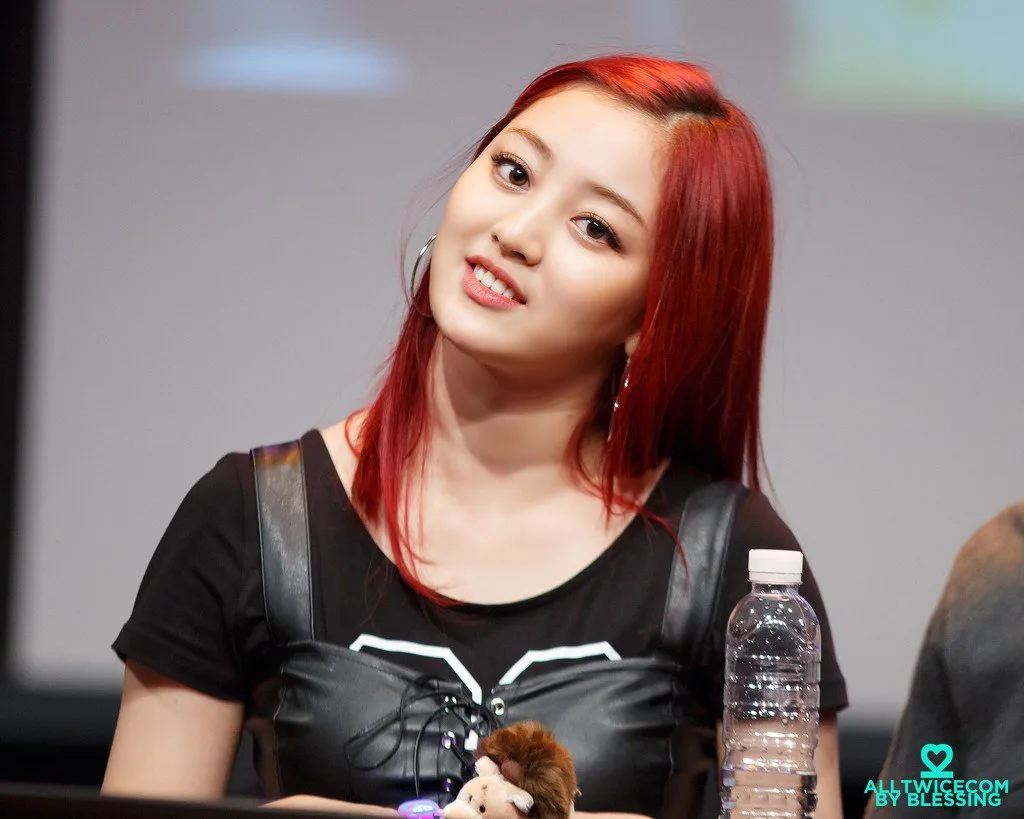 jihyo twice (3) jihyo twice (3)