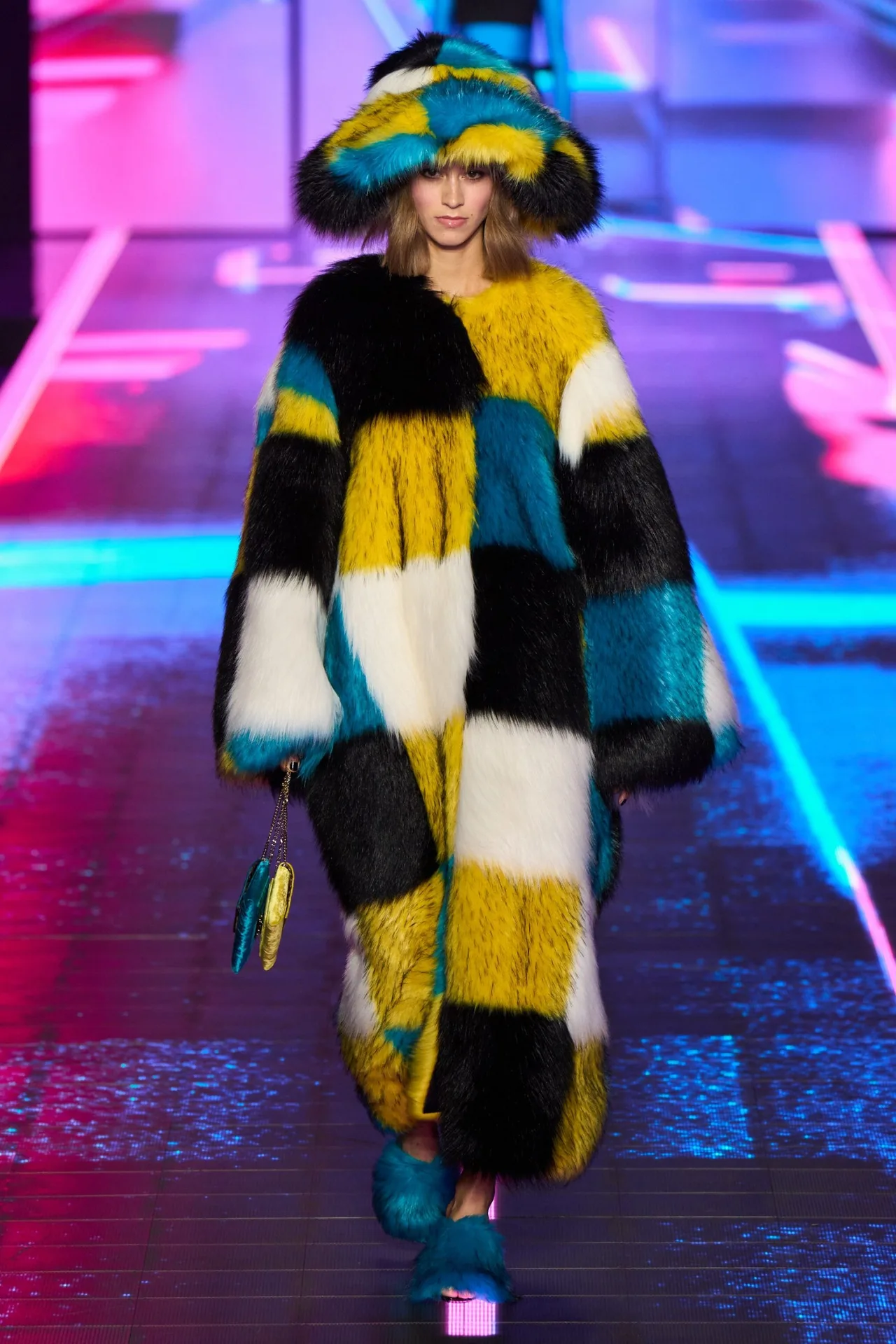 dolce gabbana thu đông 2022 look 16