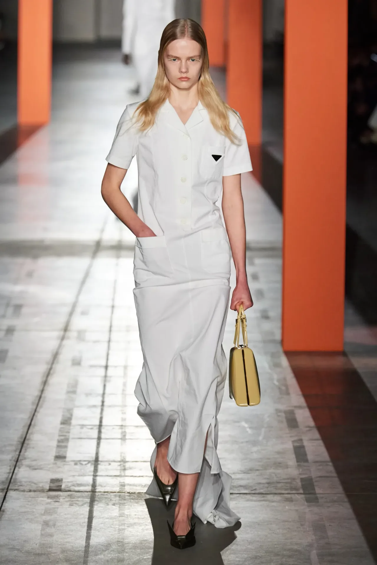 00042-prada-fall-2023-ready-to-wear-credit-gorunway