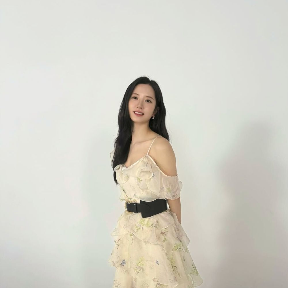 bona wjsn làm sạch da với sản phẩm từ than tre