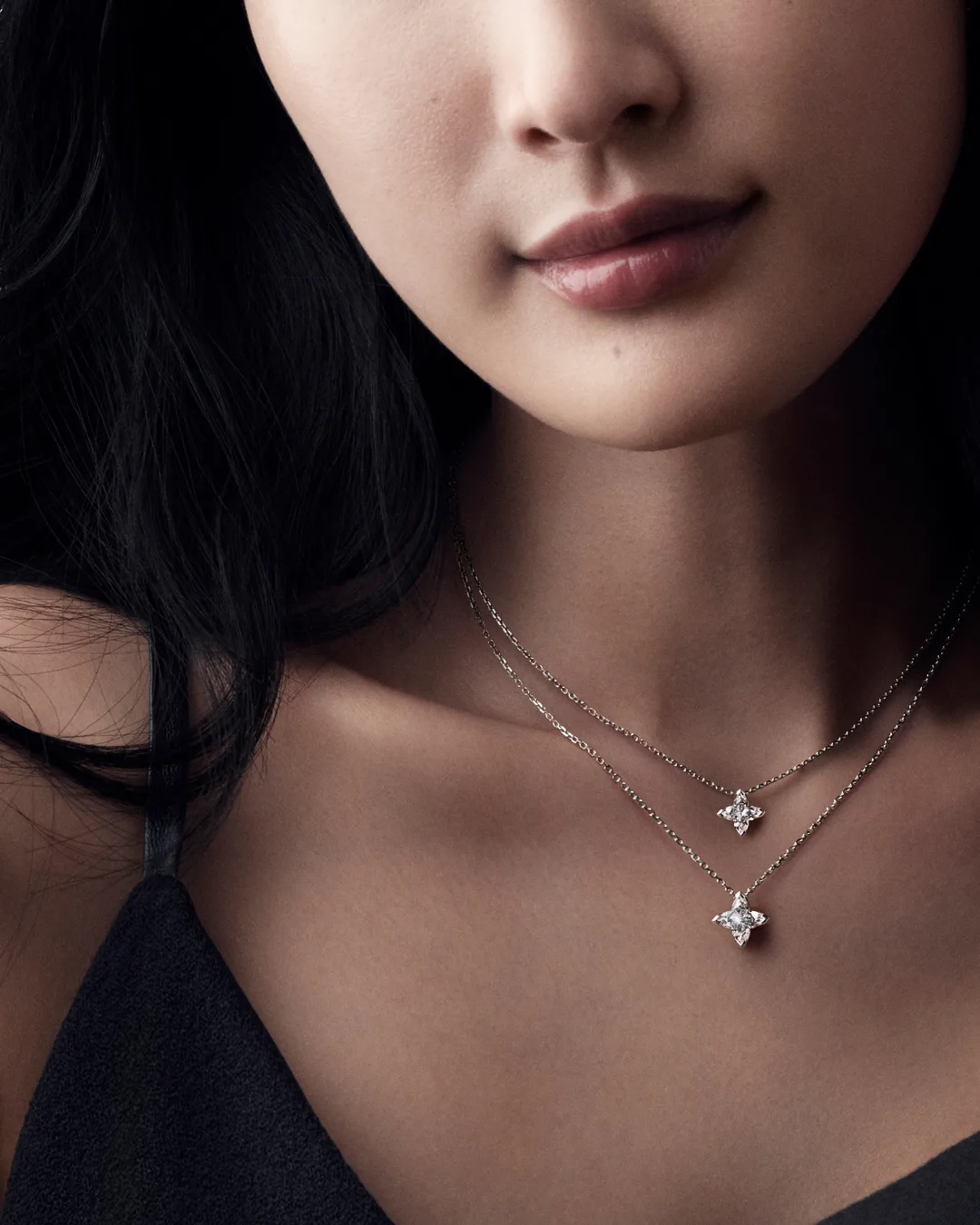 Vòng cổ Louis Vuitton kiem cương
