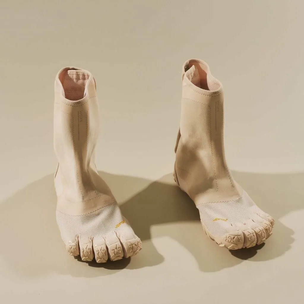 thời trang kết hợp thương hiệu Vibram kết hợp thương hiệu Vibram