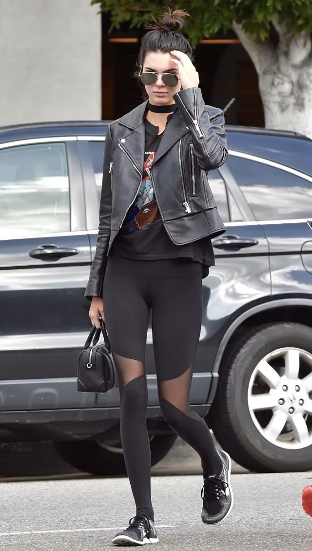ELLE Style Calendar: Quần Legging 67876664