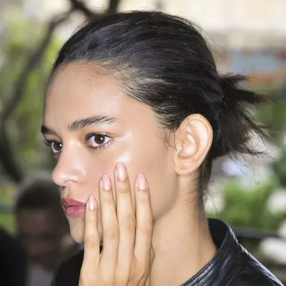 ĐIỂM DANH CÁC SẢN PHẨM CÓ HYALURONIC ACID ĐANG ĐƯỢC GIỚI LÀM ĐẸP SĂN LÙNG NHẤT ĐIỂM DANH CÁC SẢN PHẨM CÓ HYALURONIC ACID ĐANG ĐƯỢC GIỚI LÀM ĐẸP SĂN LÙNG NHẤT